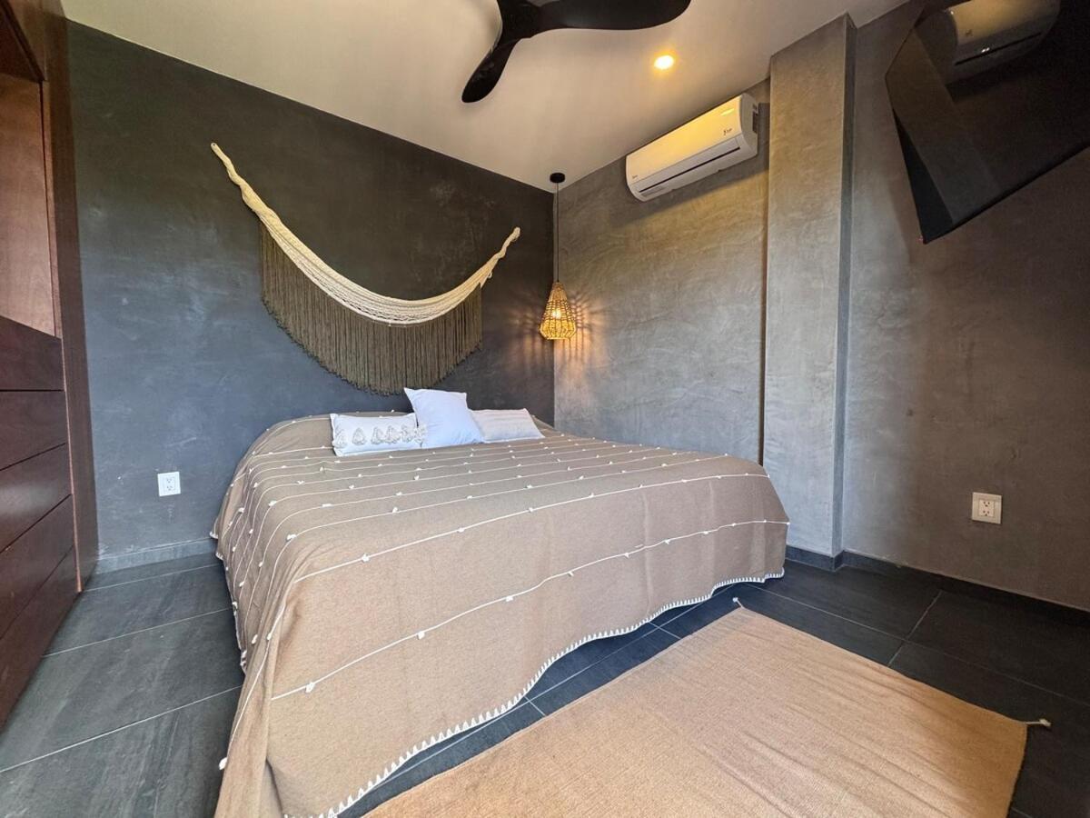 Luxury 2 Bed 2 Bath With Private Jacuzzi *